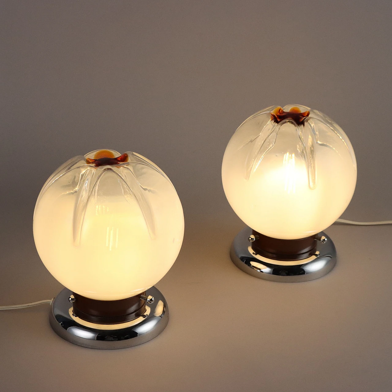 Pair of table lamps in chromed metal and blown glass, 1970s 1