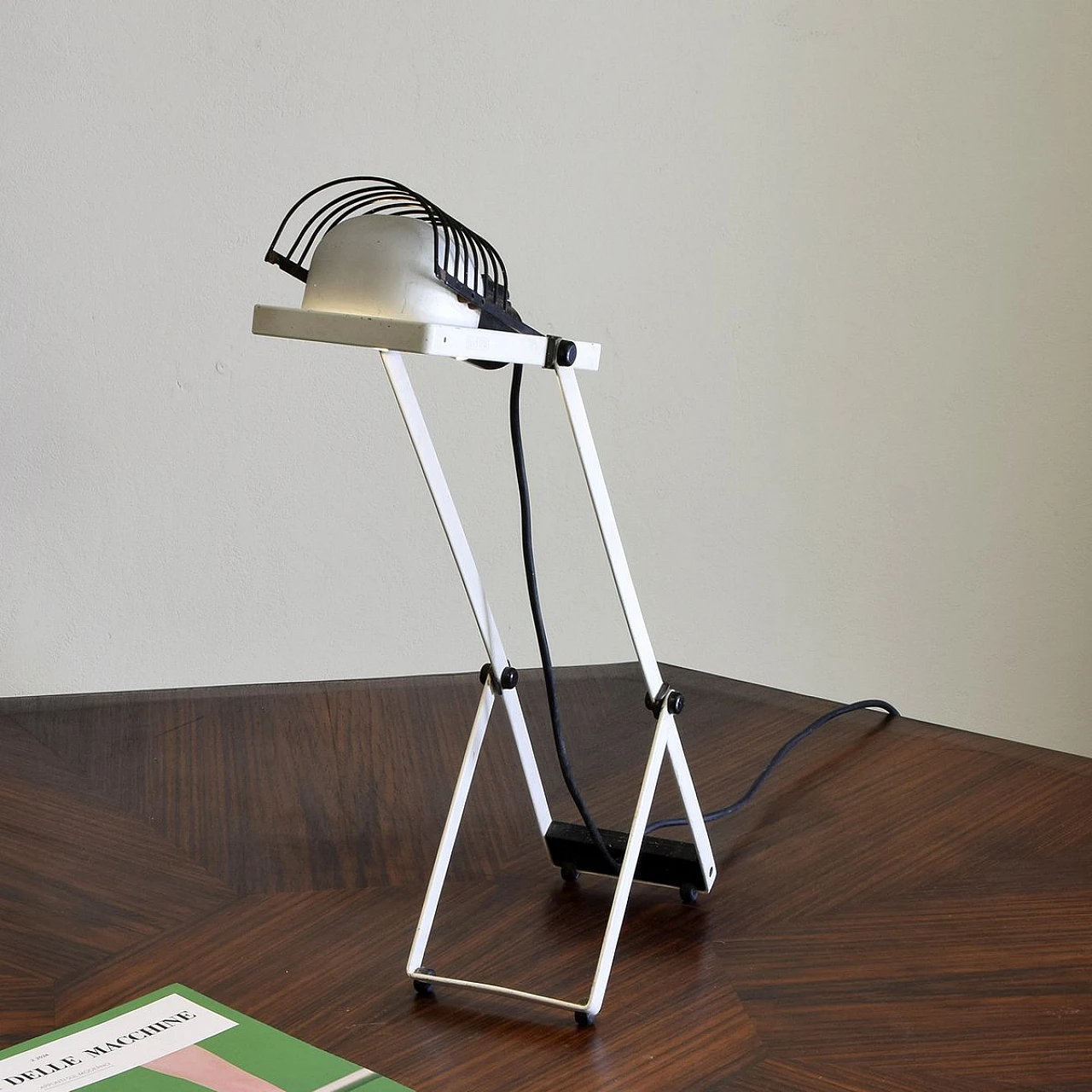 Sintesi Bianca table lamp by Ernesto Gismondi for Artemide, 1970s 5