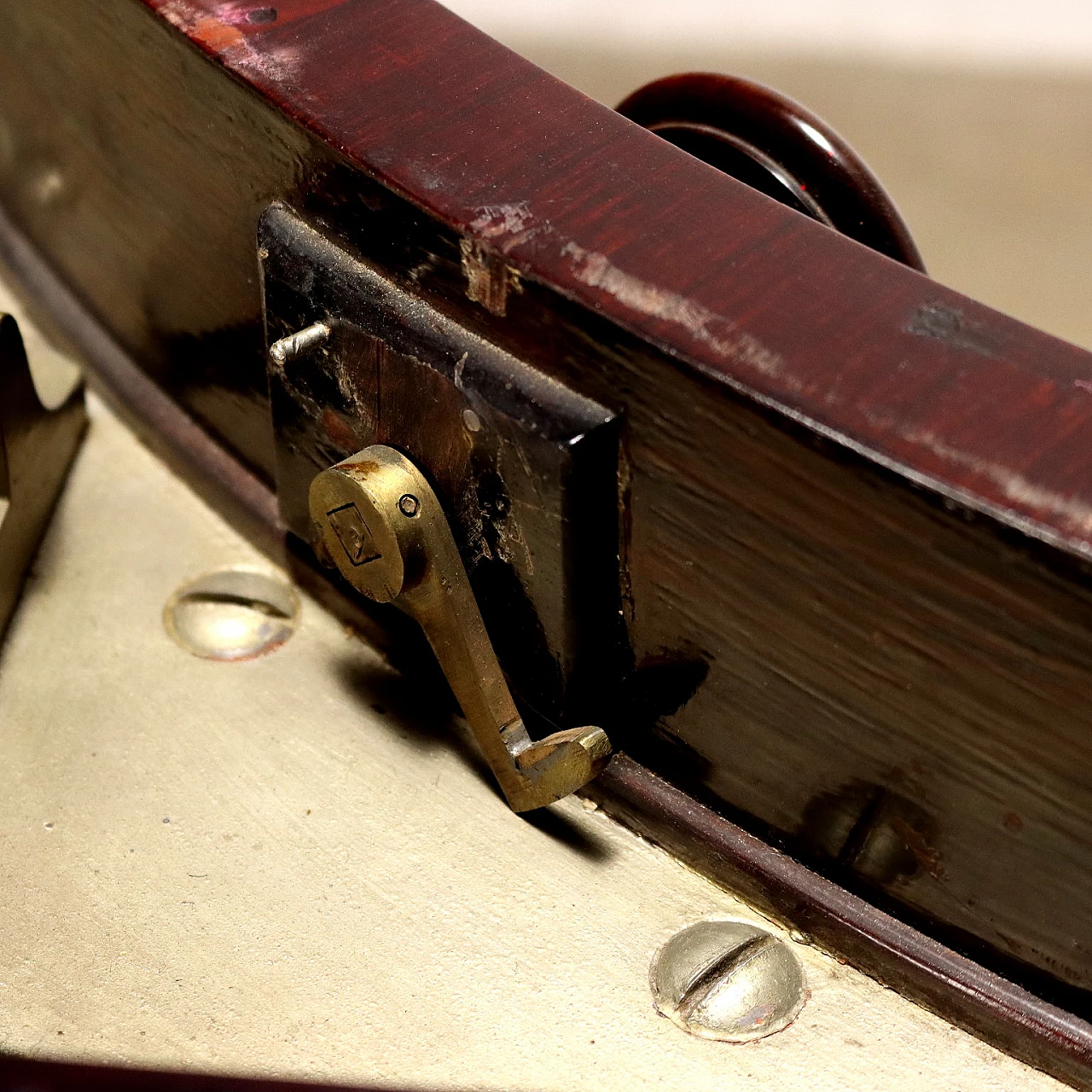 Pianoforte a coda con pedaliera a lira di Pleyel Wolff & Co., '800 10