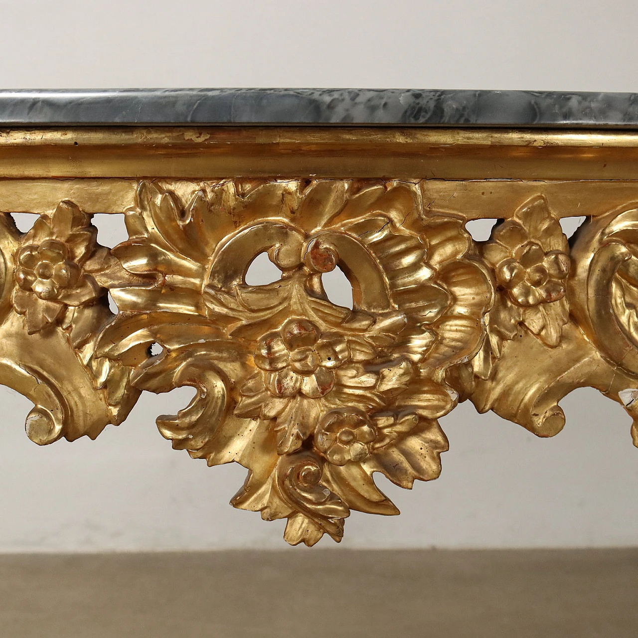 Eclectic gilded linden console table with marble top, 19th century 5