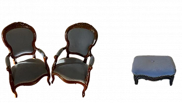 Pair of armchairs and ottoman in walnut and blue velvet, 18th century