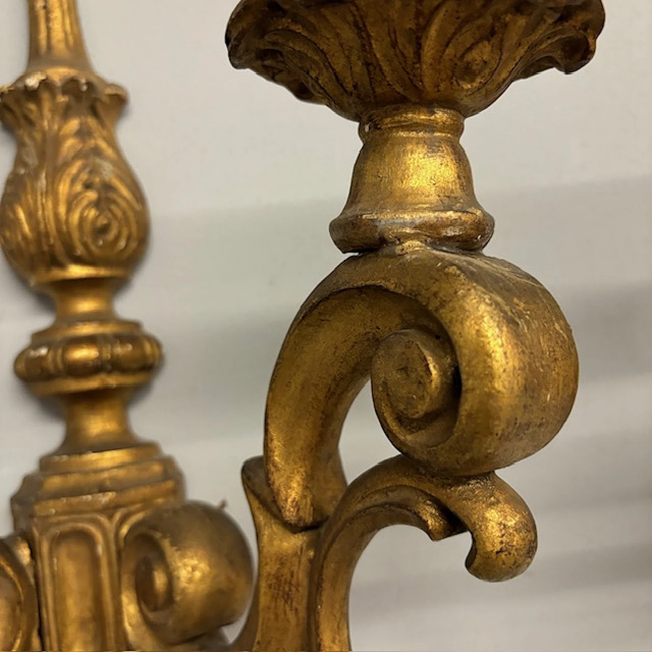 Pair of gilded wall sconces Louis Philippe carved wood, 19th century 10