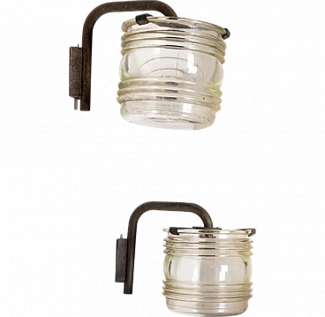 Lampade da parete in ottone brunito, vetro Fresnel cilindrico di Tito Agnoli per Oluce, anni '60, set di 2