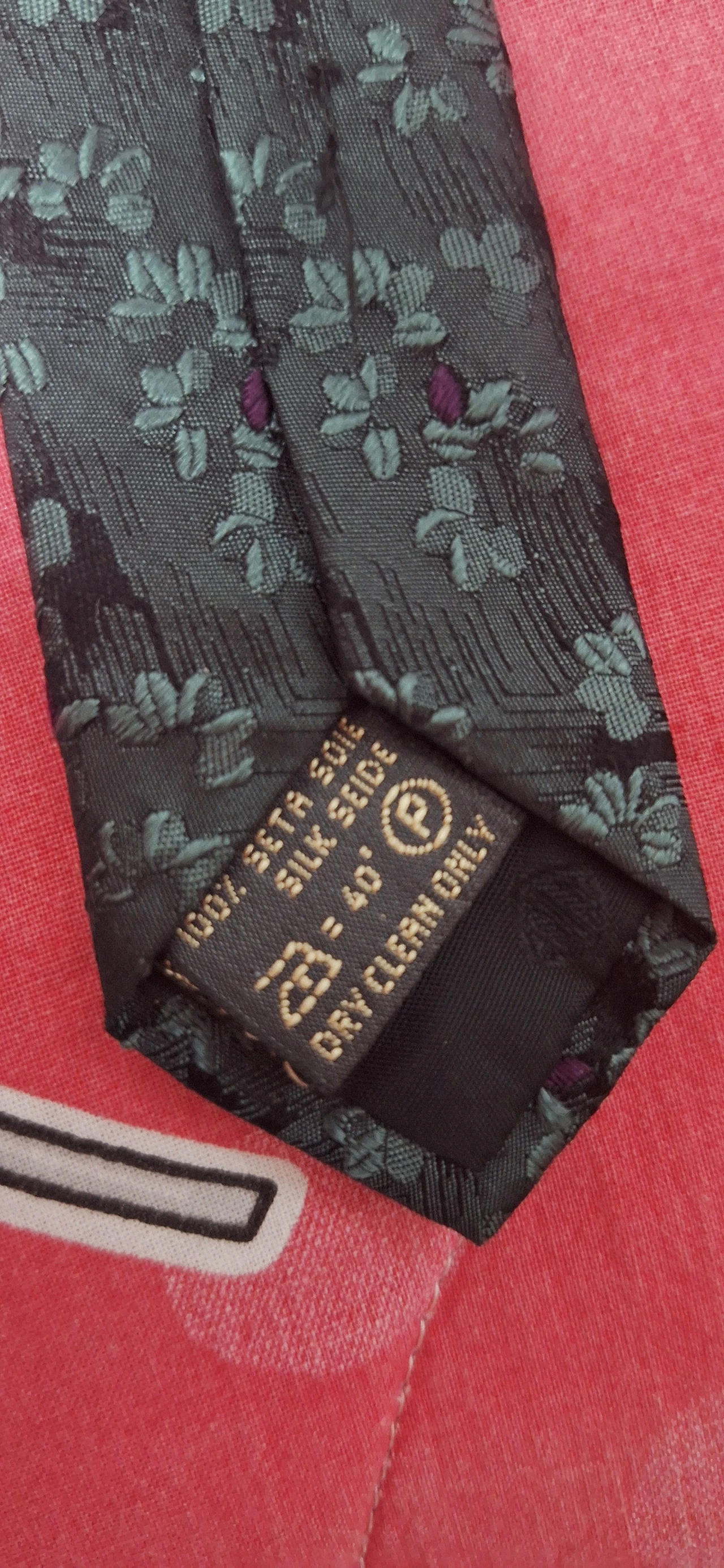 Series of vintage ties signed Krizia, Ferragamo, YSL, '900 11