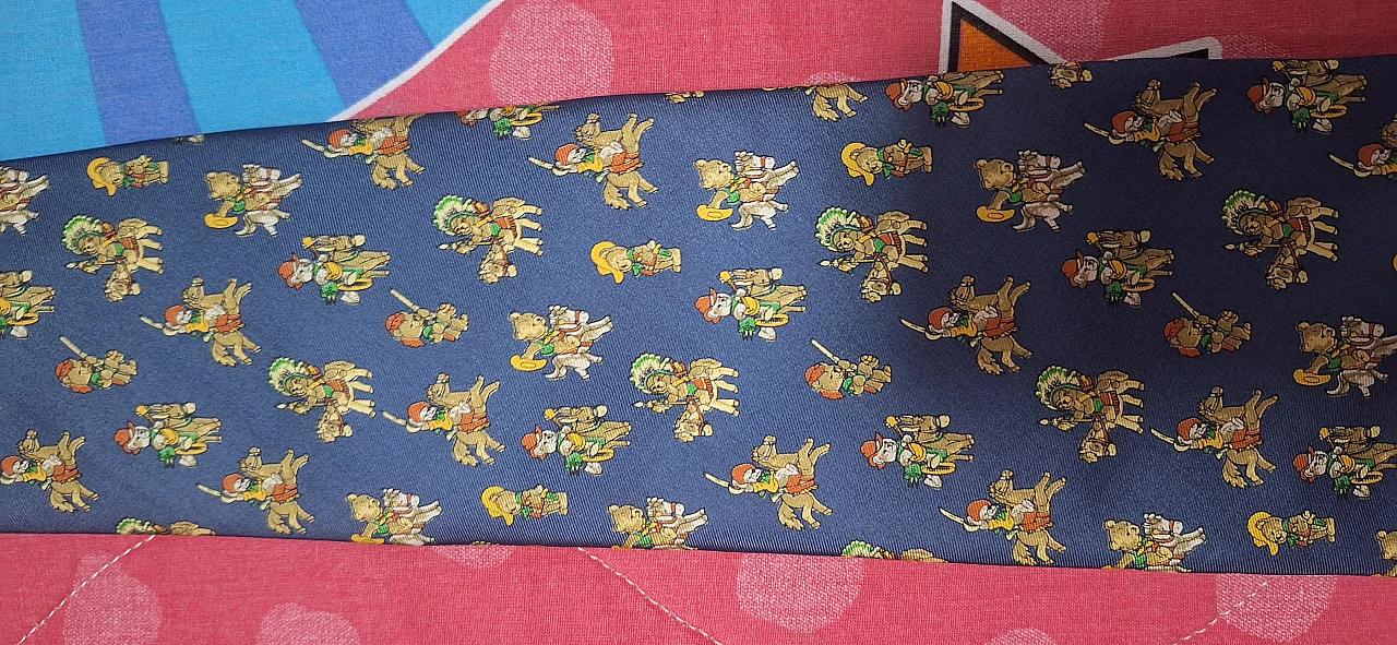 Series of vintage ties signed Krizia, Ferragamo, YSL, '900 33