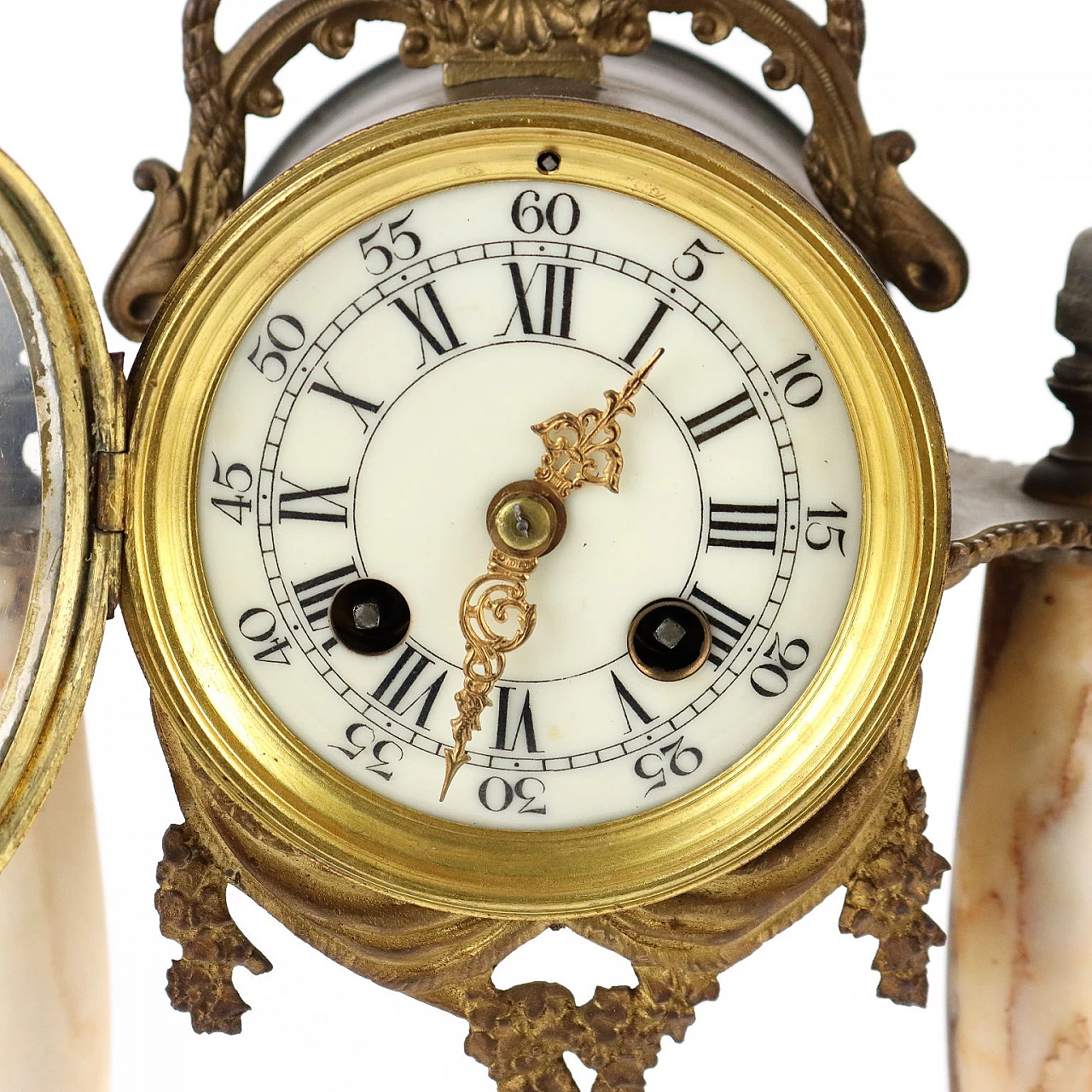 Marble and gilded bronze table clock, late 19th century 4