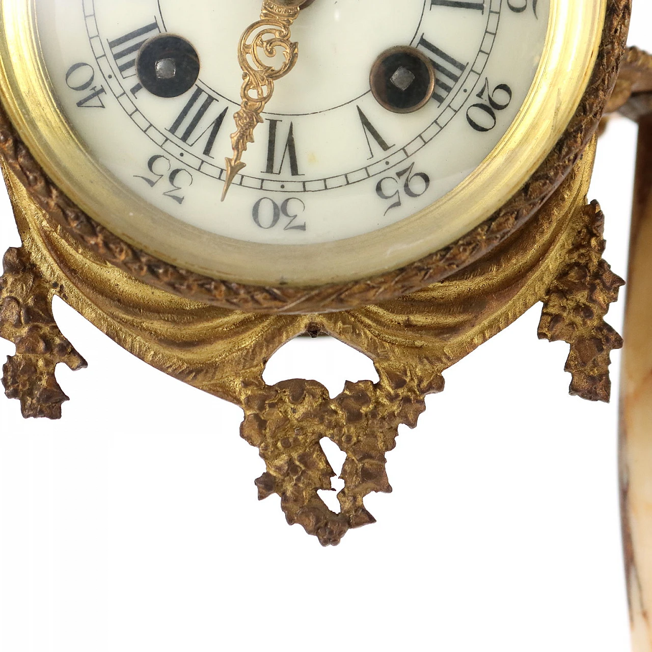 Marble and gilded bronze table clock, late 19th century 5