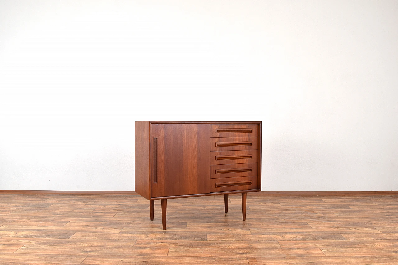 Mid-Century danish teak sideboard, 1960s 3