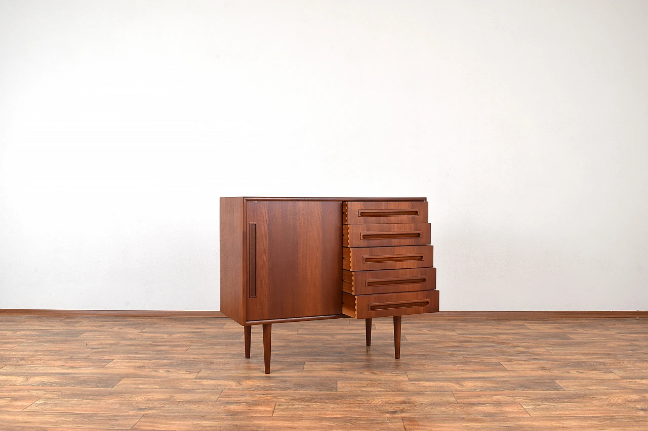 Mid-Century danish teak sideboard, 1960s 5