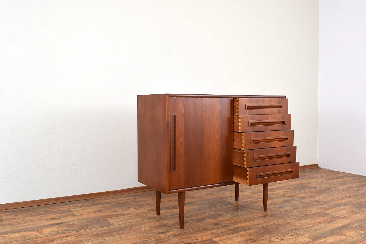 Mid-Century danish teak sideboard, 1960s 11