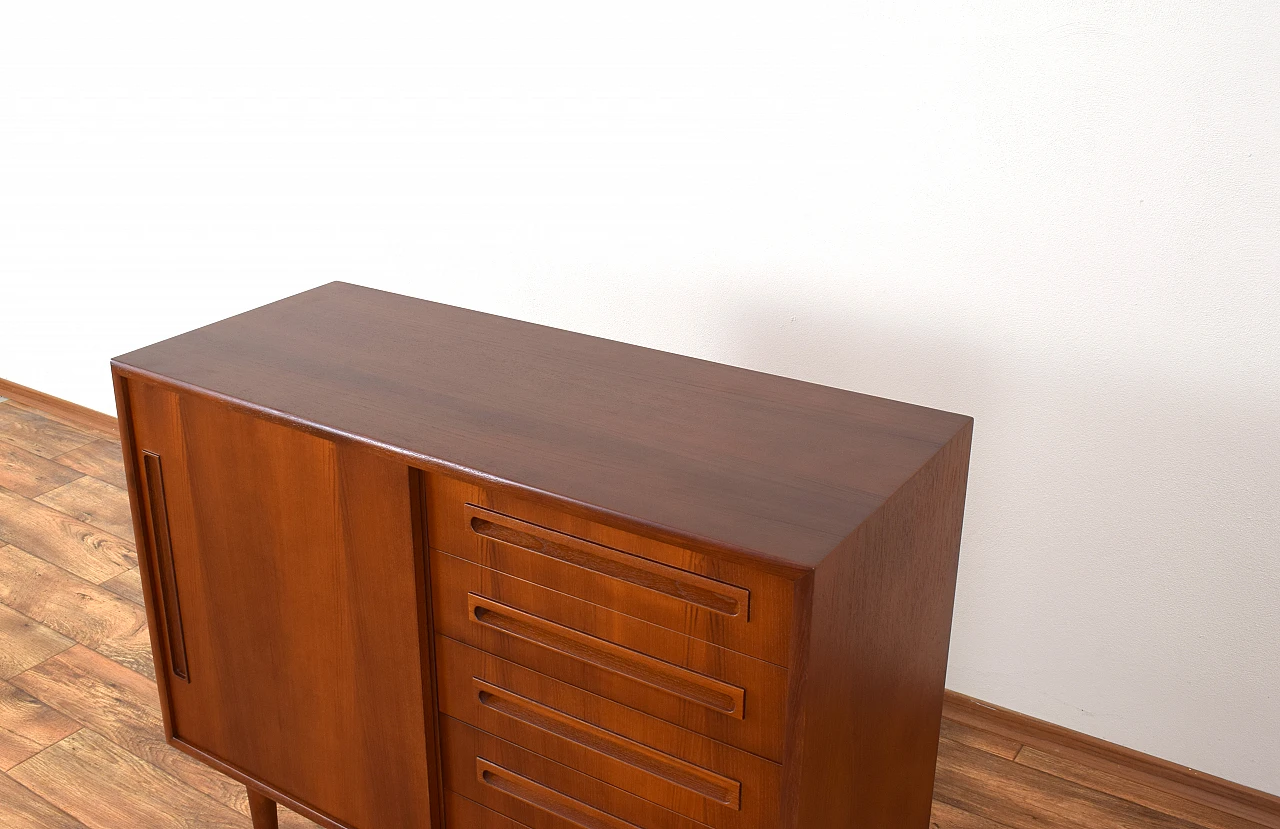 Mid-Century danish teak sideboard, 1960s 14