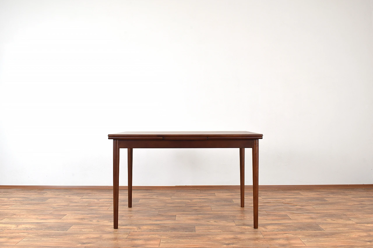 Danish walnut extendable dining table, 1960s 2