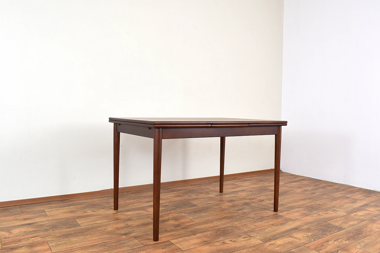 Danish walnut extendable dining table, 1960s 8