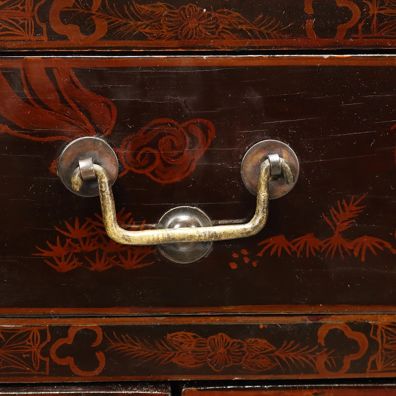 Coppia di Comodini in stile Chinoiserie in legno dipinto e laccato 6