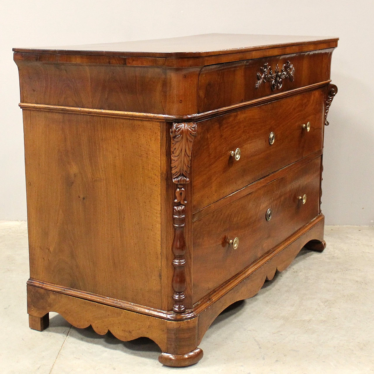 Louis Philippe cappuccino walnut chest of drawers, 19th century 6