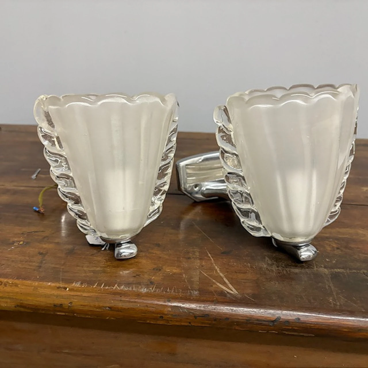 Pair of Vintage Murano glass wall lights with chromed metal, 1980s 8