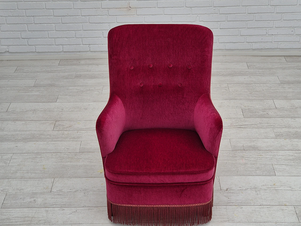 Red velvet danish armchair with fringe, 70s 6