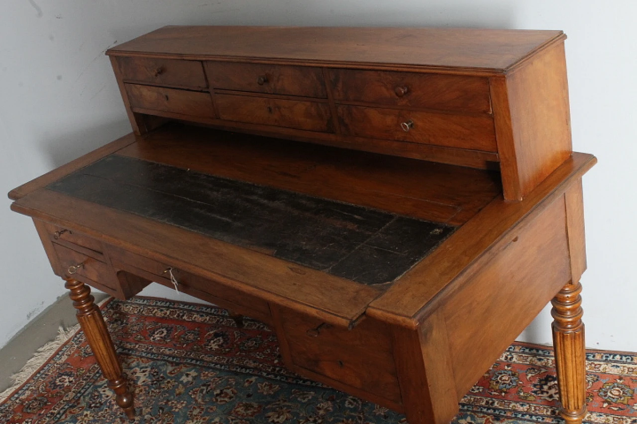 Louis Philippe desk in walnut and briar with drawers, mid 19th century 9