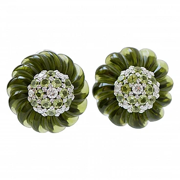 14 kt white gold earrings with green quartz, peridots, diamonds