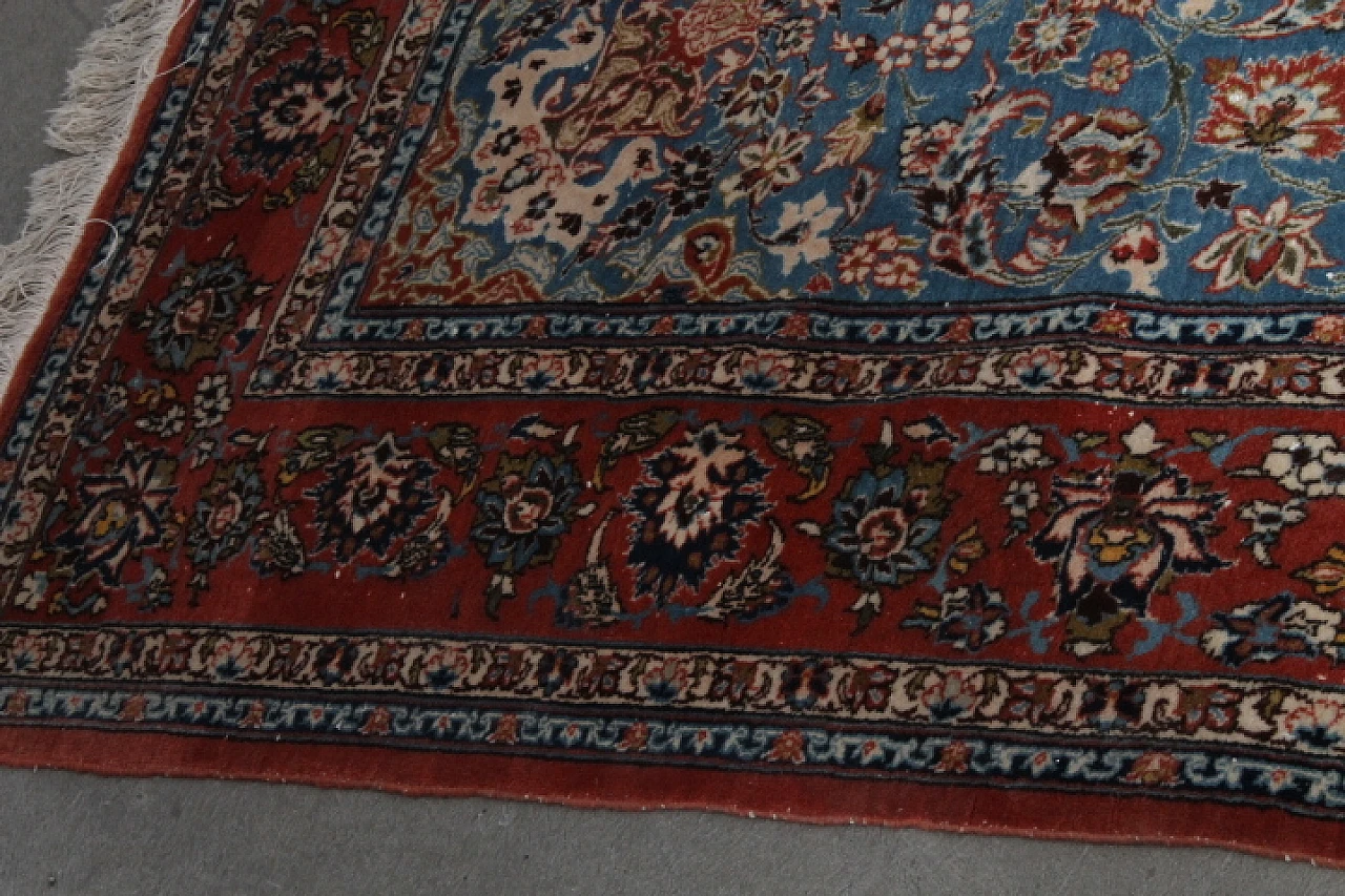 Sumptuous Persian Isfahan extra fine wool carpet. mid 20th century 4