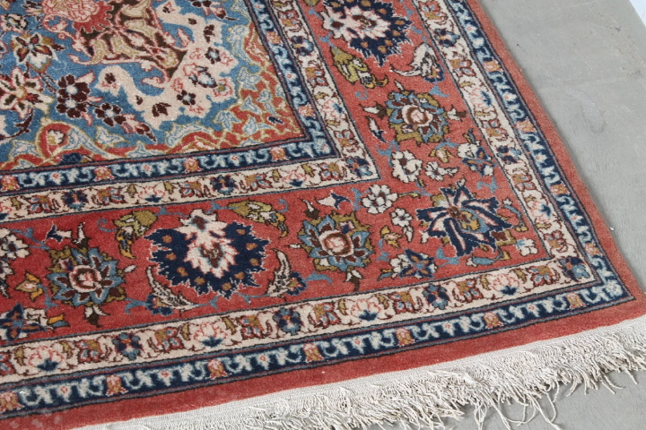 Sumptuous Persian Isfahan extra fine wool carpet. mid 20th century 6