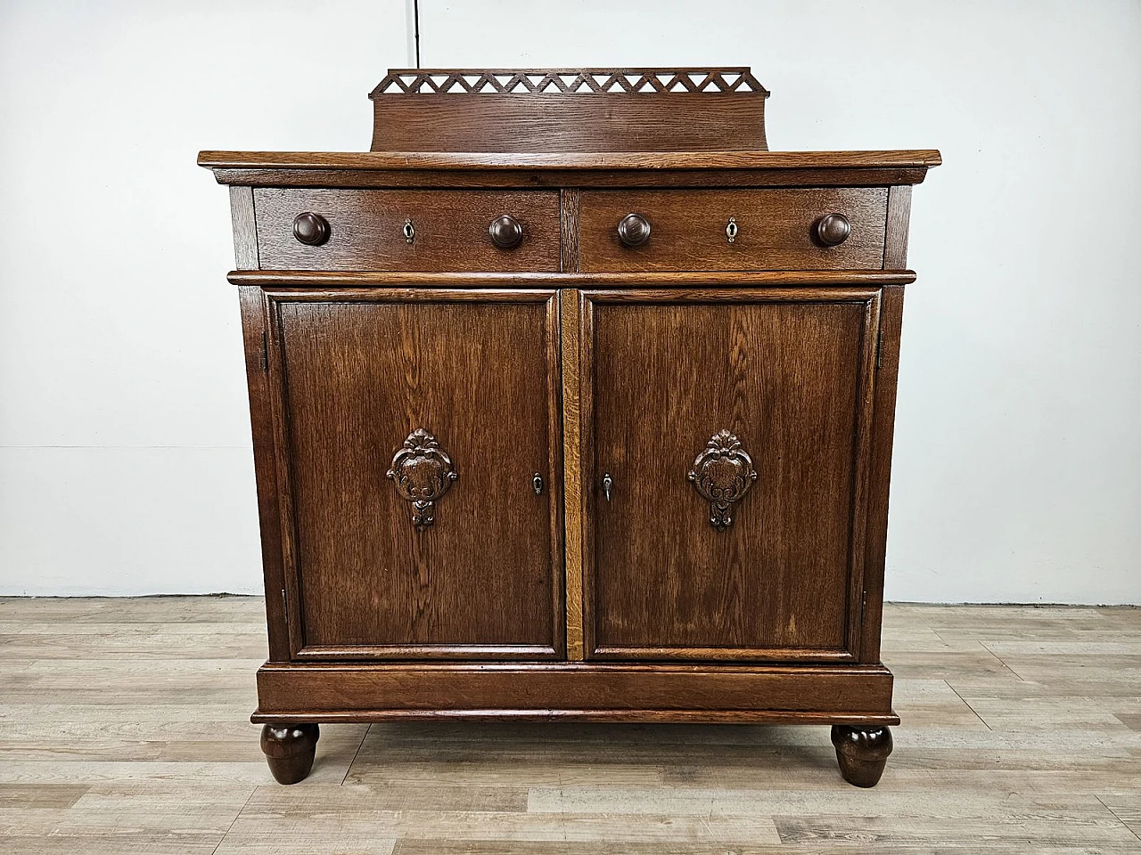 Art Deco Oak Living Room Sideboard, 1940s 1