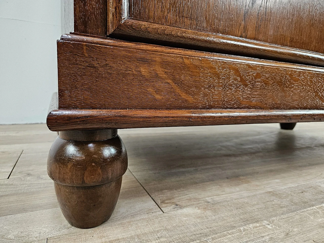 Art Deco Oak Living Room Sideboard, 1940s 29