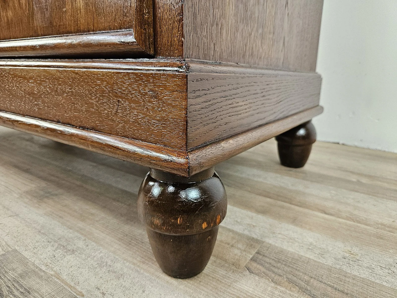 Art Deco Oak Living Room Sideboard, 1940s 32