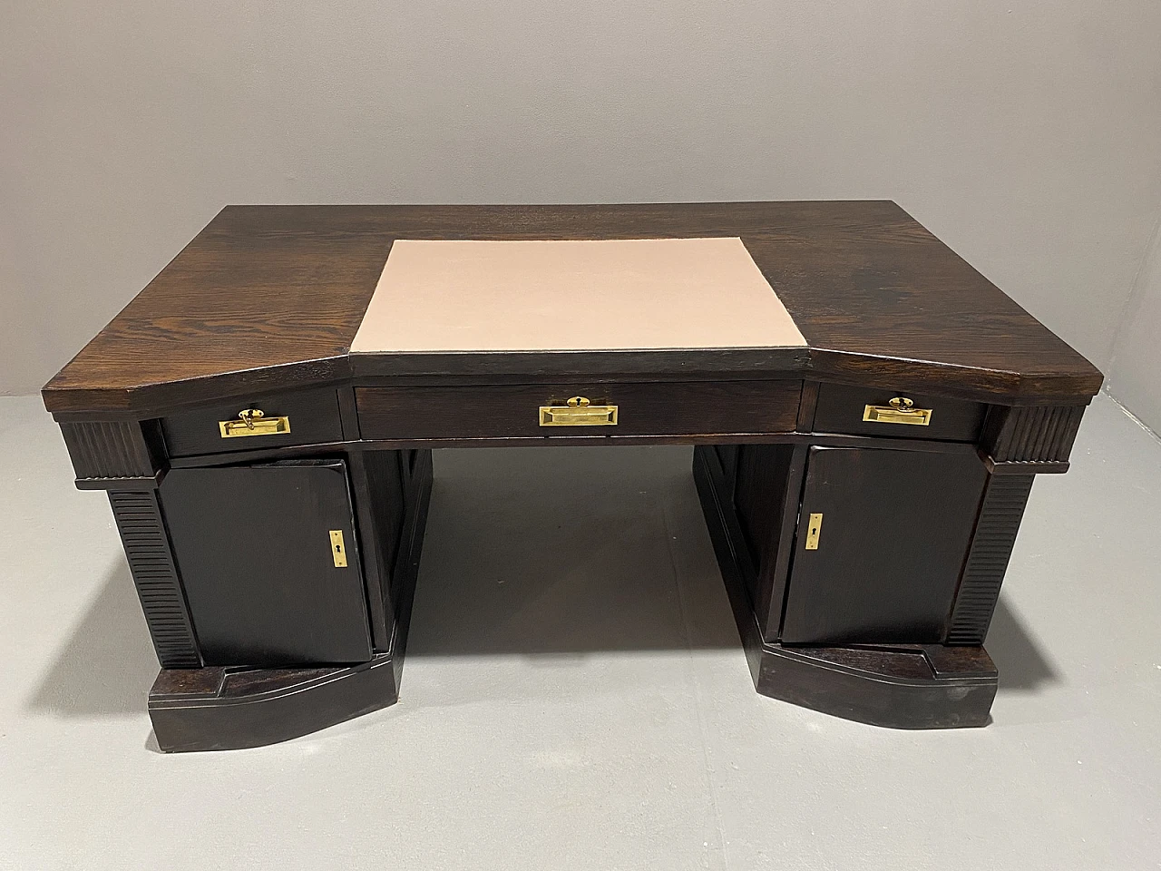 Early 20th Century Viennese Secession oak writing desk 5