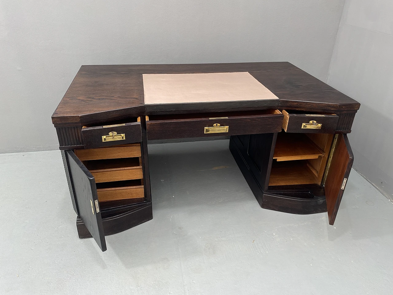 Early 20th Century Viennese Secession oak writing desk 27