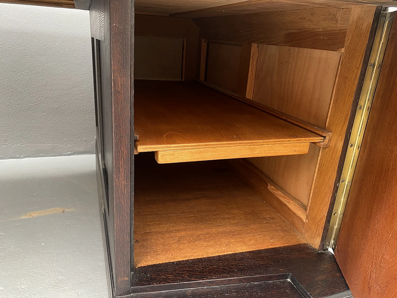 Early 20th Century Viennese Secession oak writing desk 31