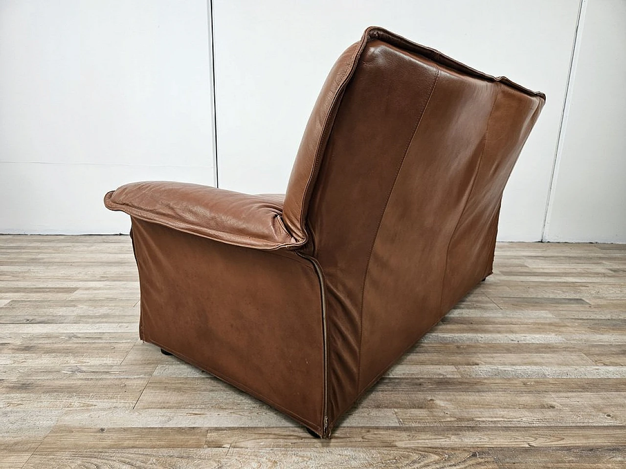 Leather sofa by Estasis Milano, 1970s 5