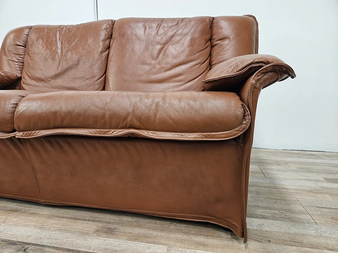 Leather sofa by Estasis Milano, 1970s 12