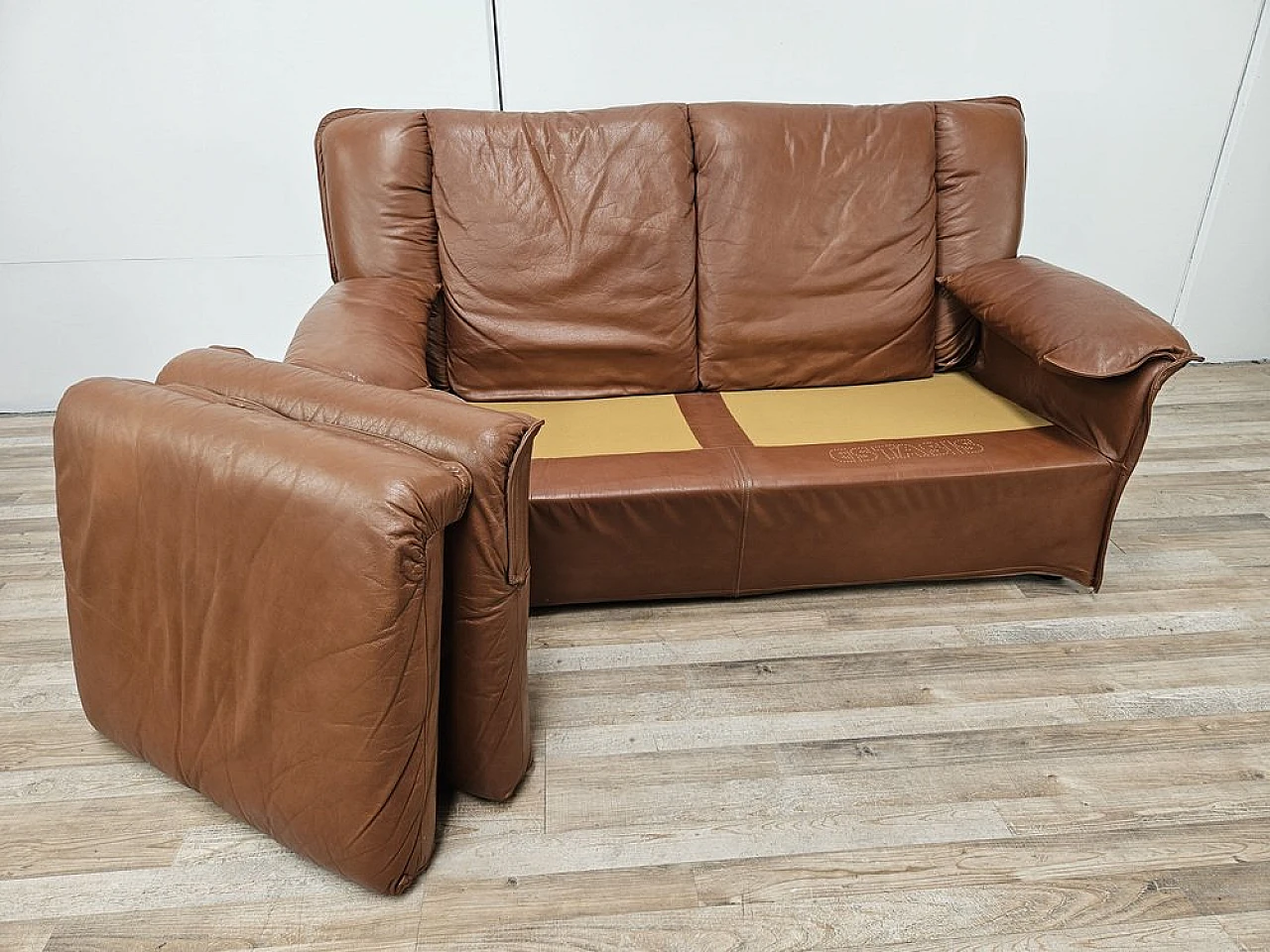 Leather sofa by Estasis Milano, 1970s 21