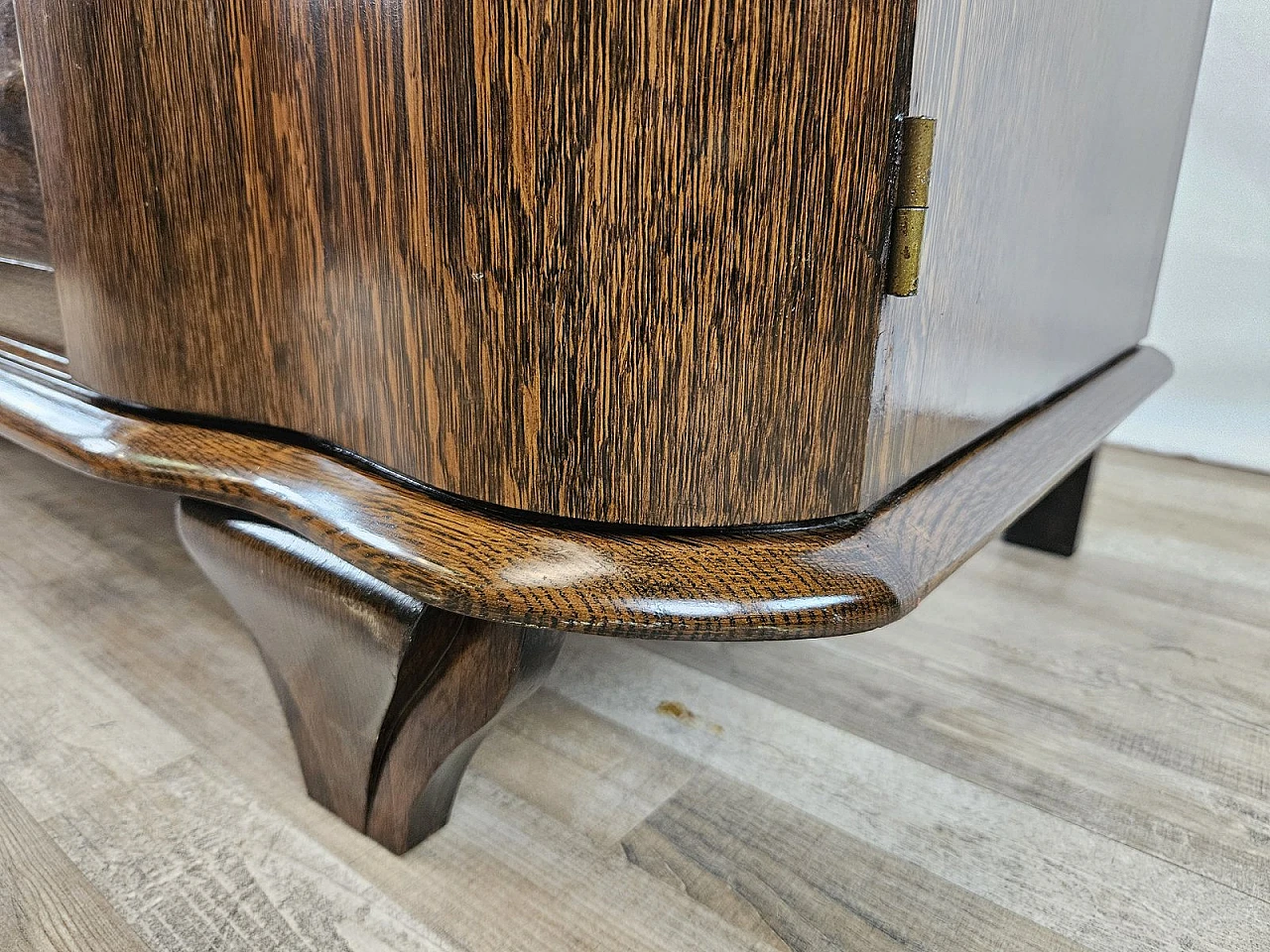 Wooden chest of drawers with red marble top, 1950a 25