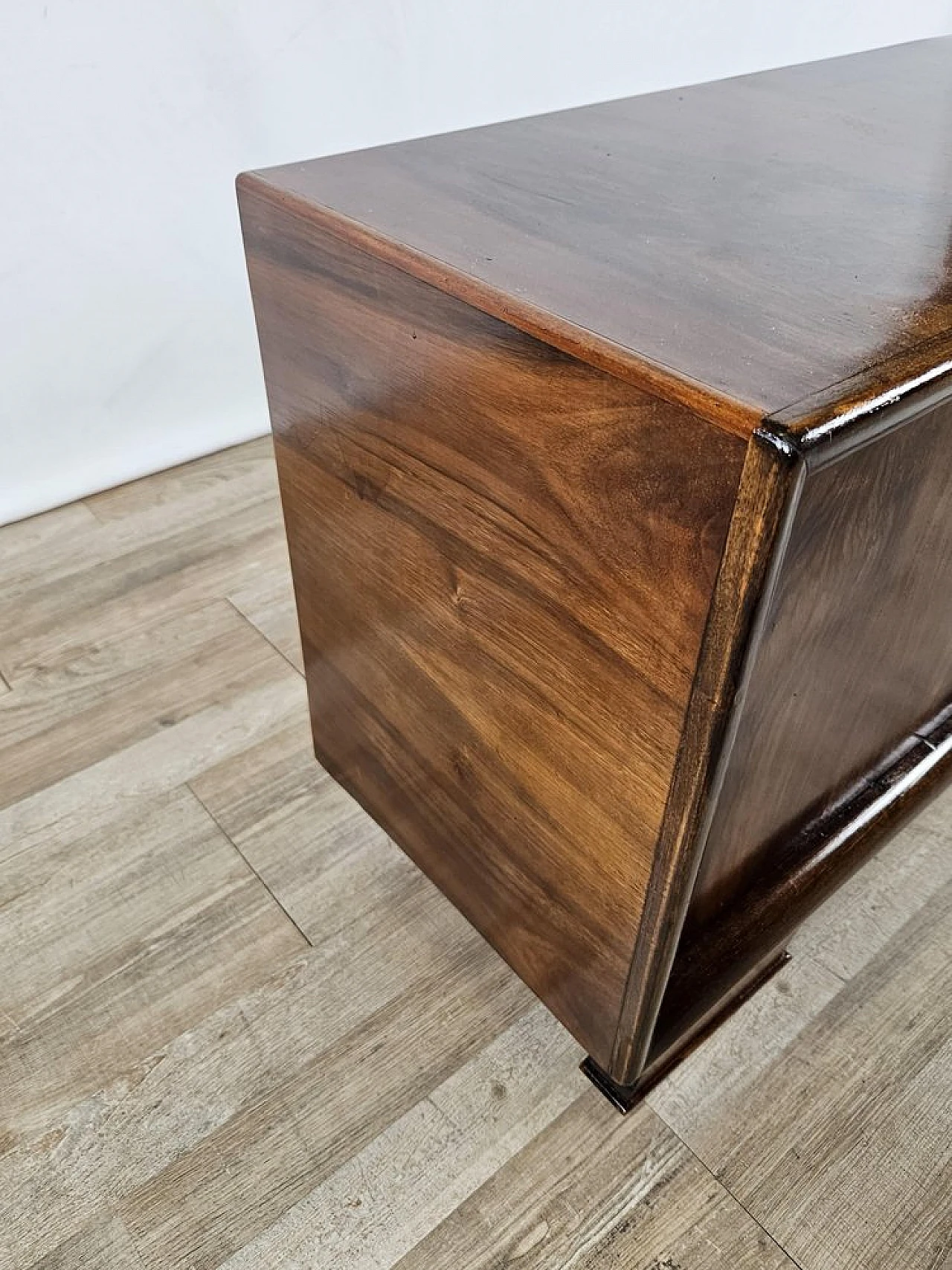 Art Deco dressing table in walnut with sliding glass, 1940s 2