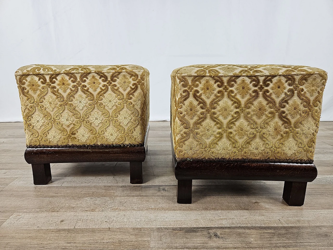 Pair of Art Deco poufs in Upholstered Walnut, 1930s 3