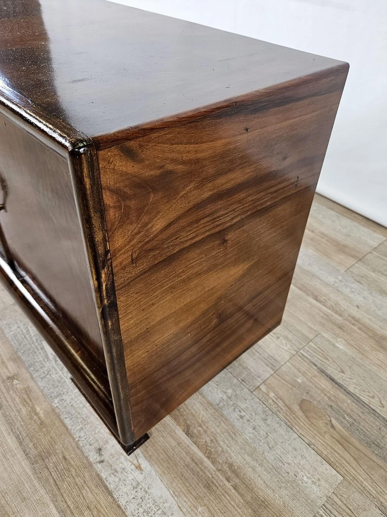 Art Deco dressing table in walnut with sliding glass, 1940s 3