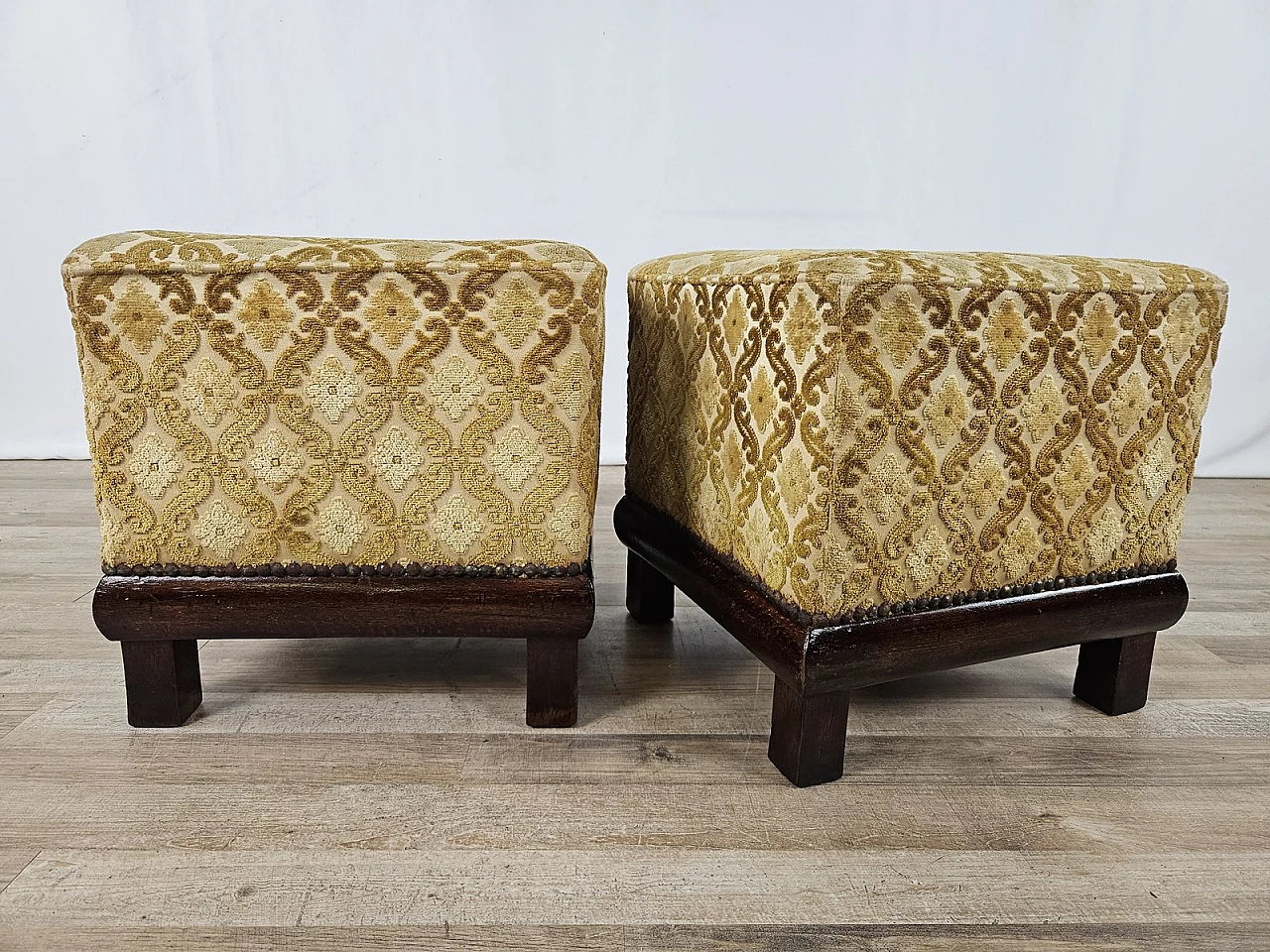 Pair of Art Deco poufs in Upholstered Walnut, 1930s 4