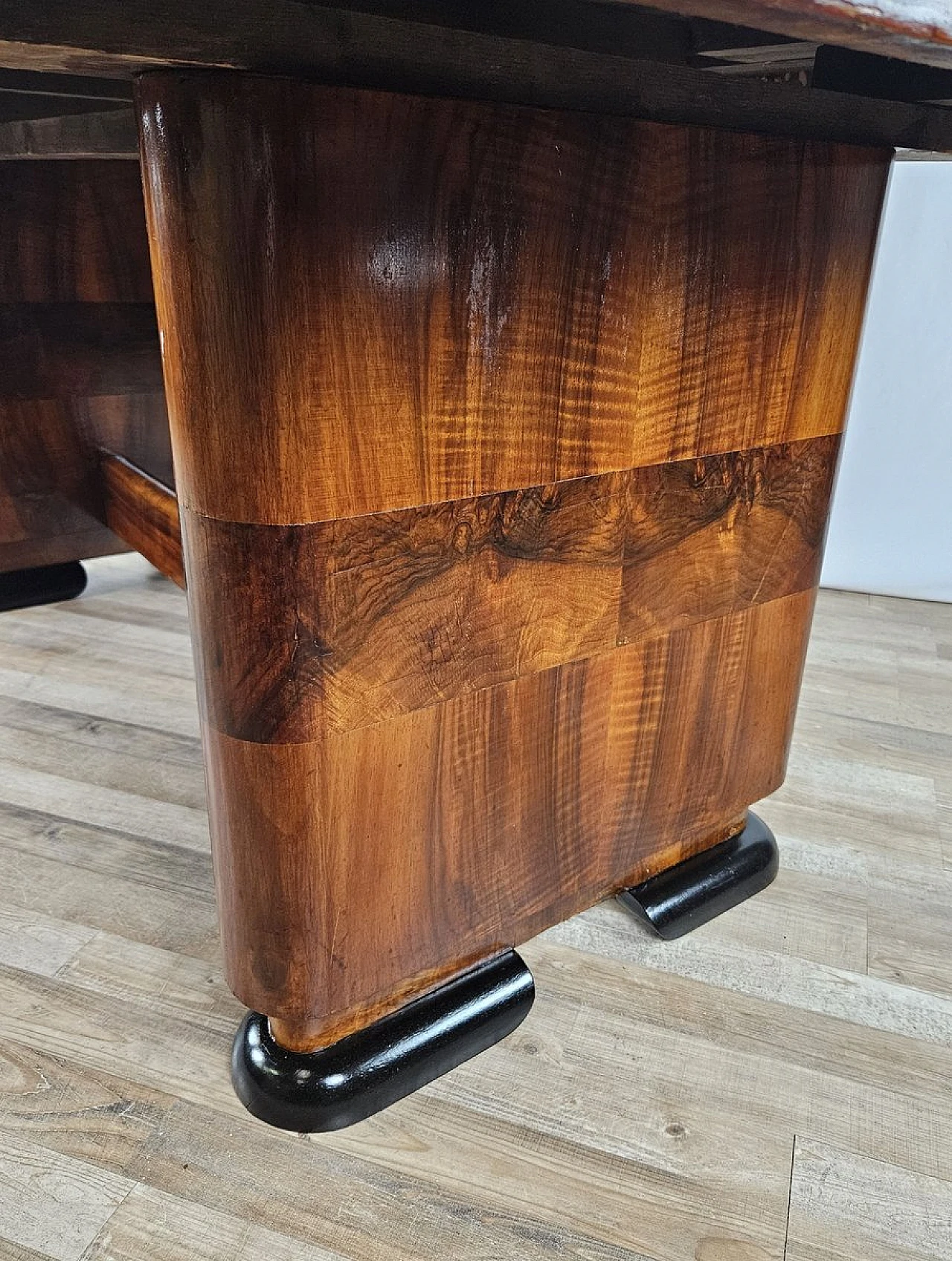 Rectangular briar dining table, 1930s 26