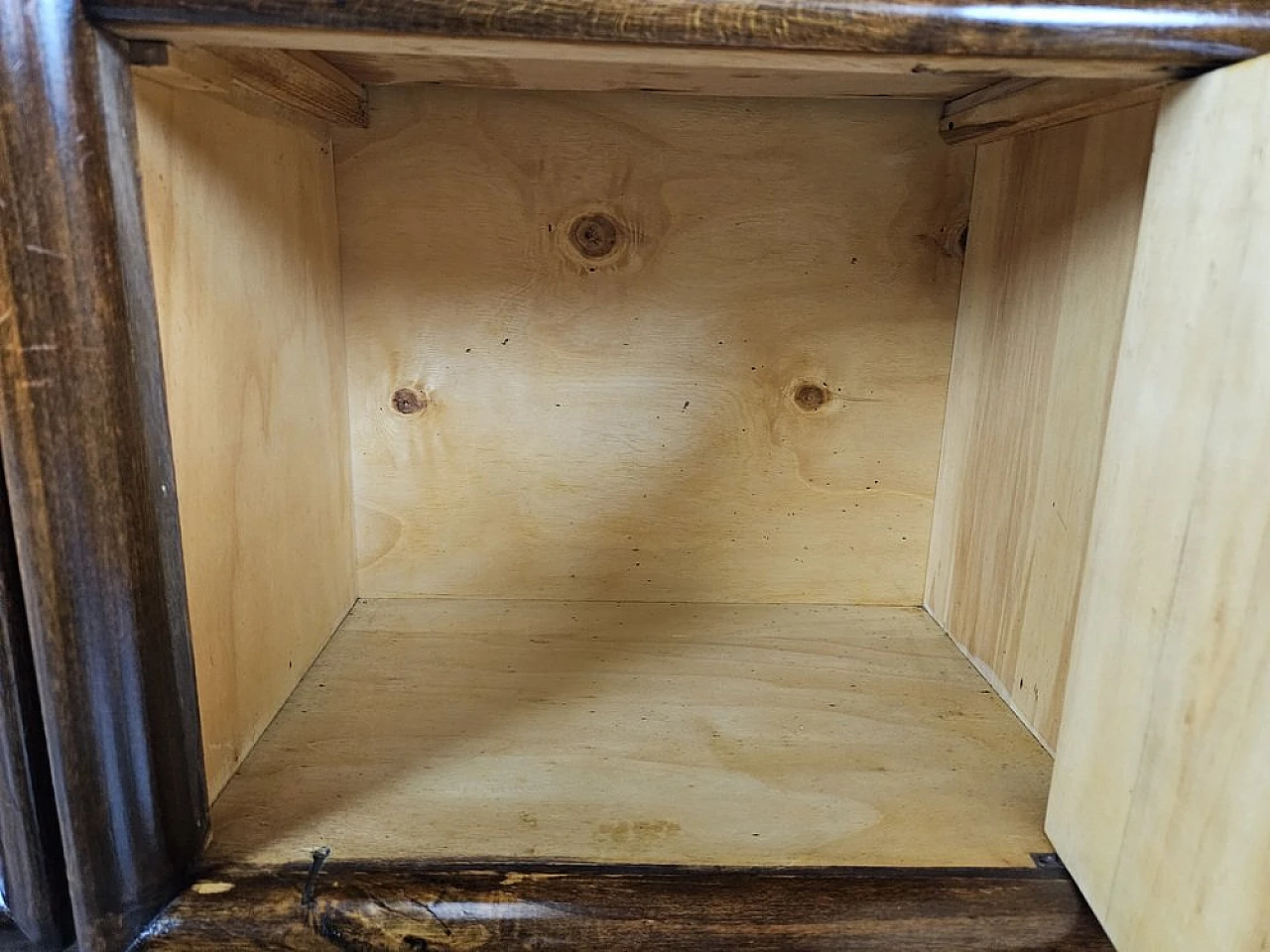 Pair of bedside tables in walnut, 1940s 20