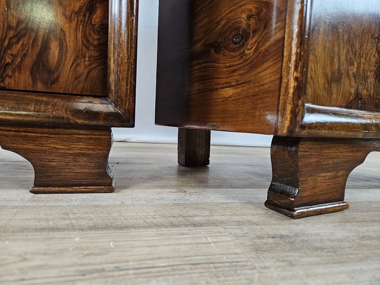 Pair of bedside tables in walnut, 1940s 23