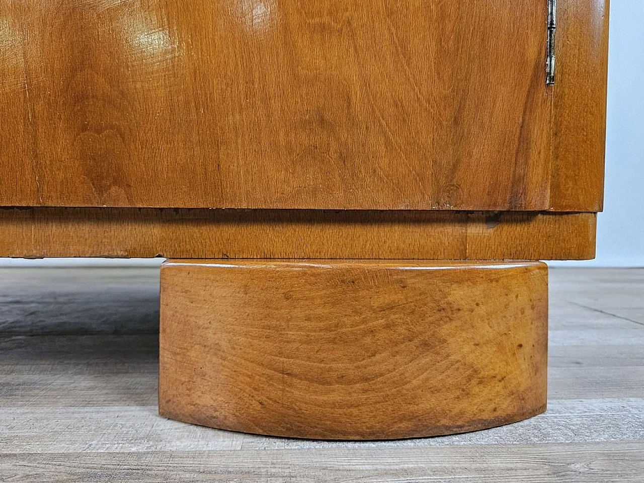 Two-door wardrobe in walnut with brass handles, 1940s 28