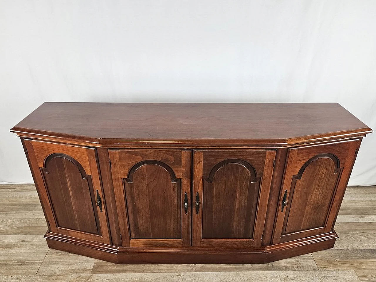 Hall sideboard in cherry wood by Fantoni, 1980s 2