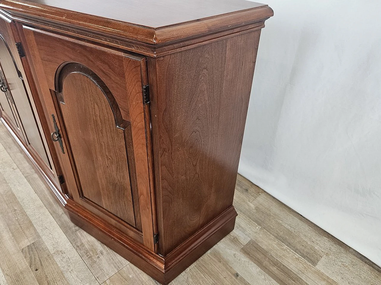 Hall sideboard in cherry wood by Fantoni, 1980s 4