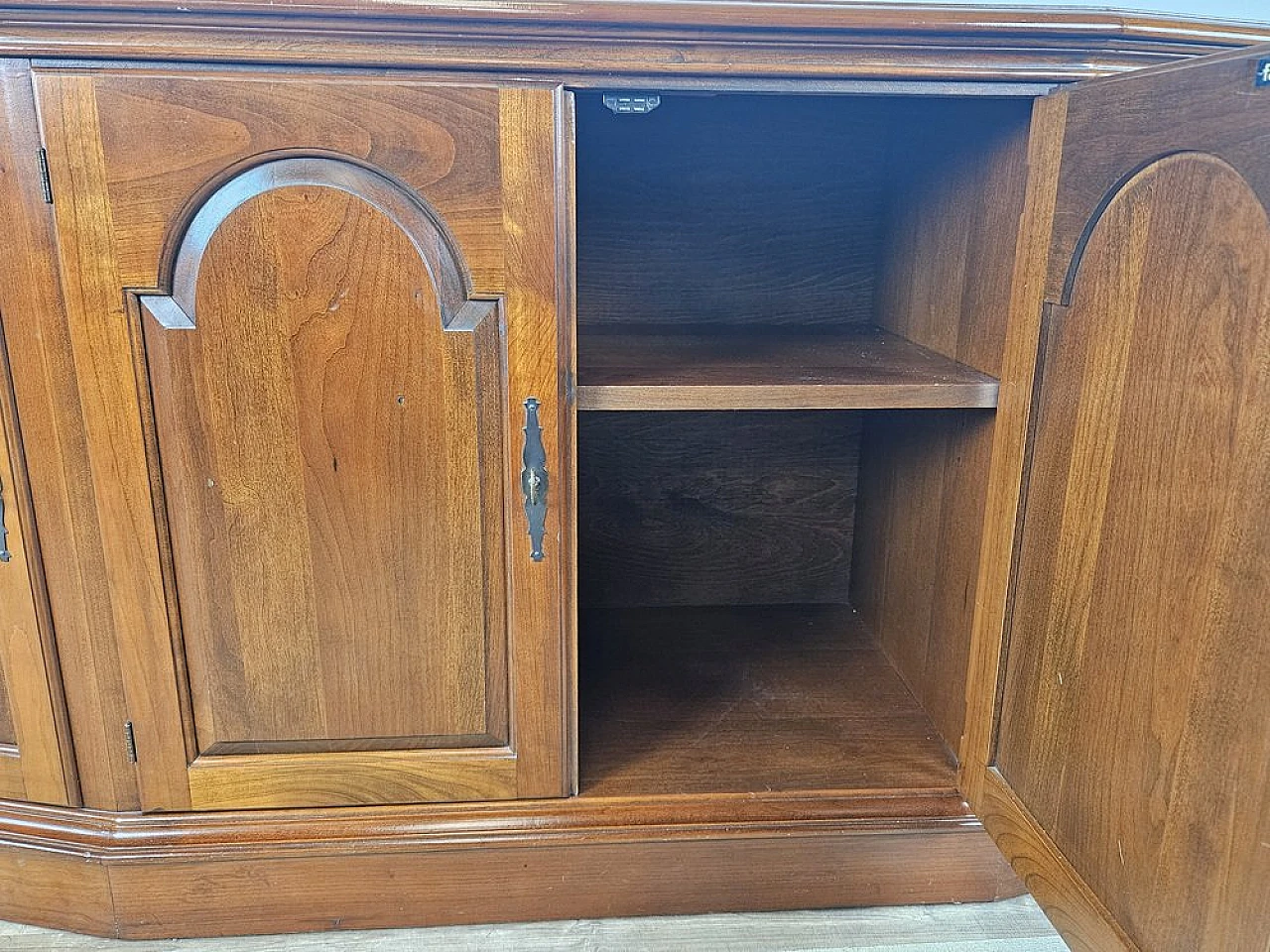 Hall sideboard in cherry wood by Fantoni, 1980s 15