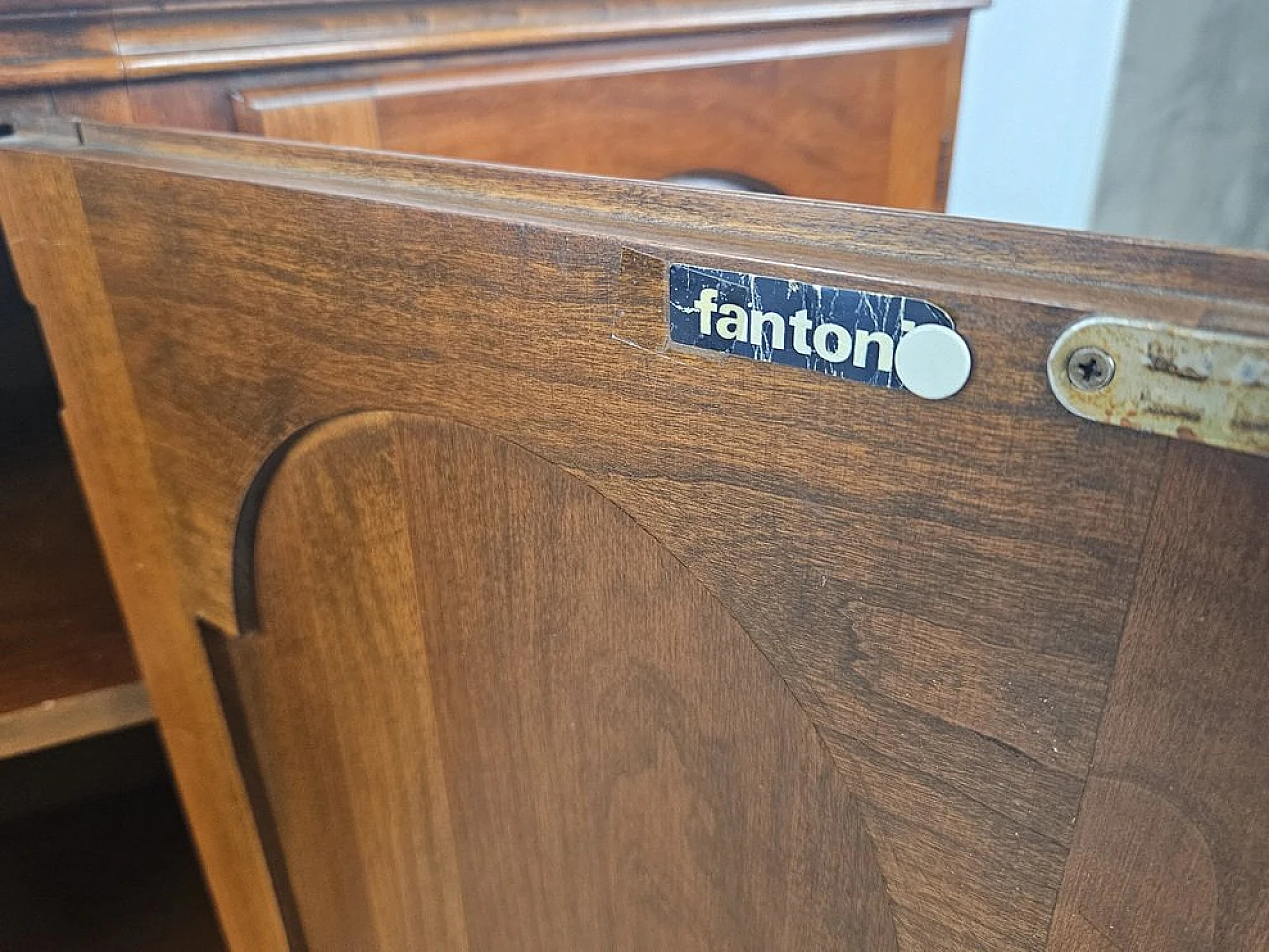 Hall sideboard in cherry wood by Fantoni, 1980s 18