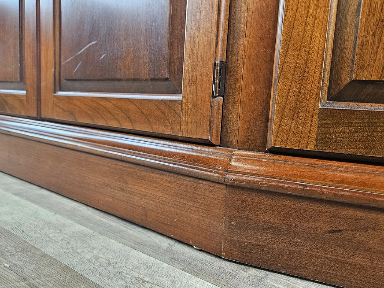 Hall sideboard in cherry wood by Fantoni, 1980s 25