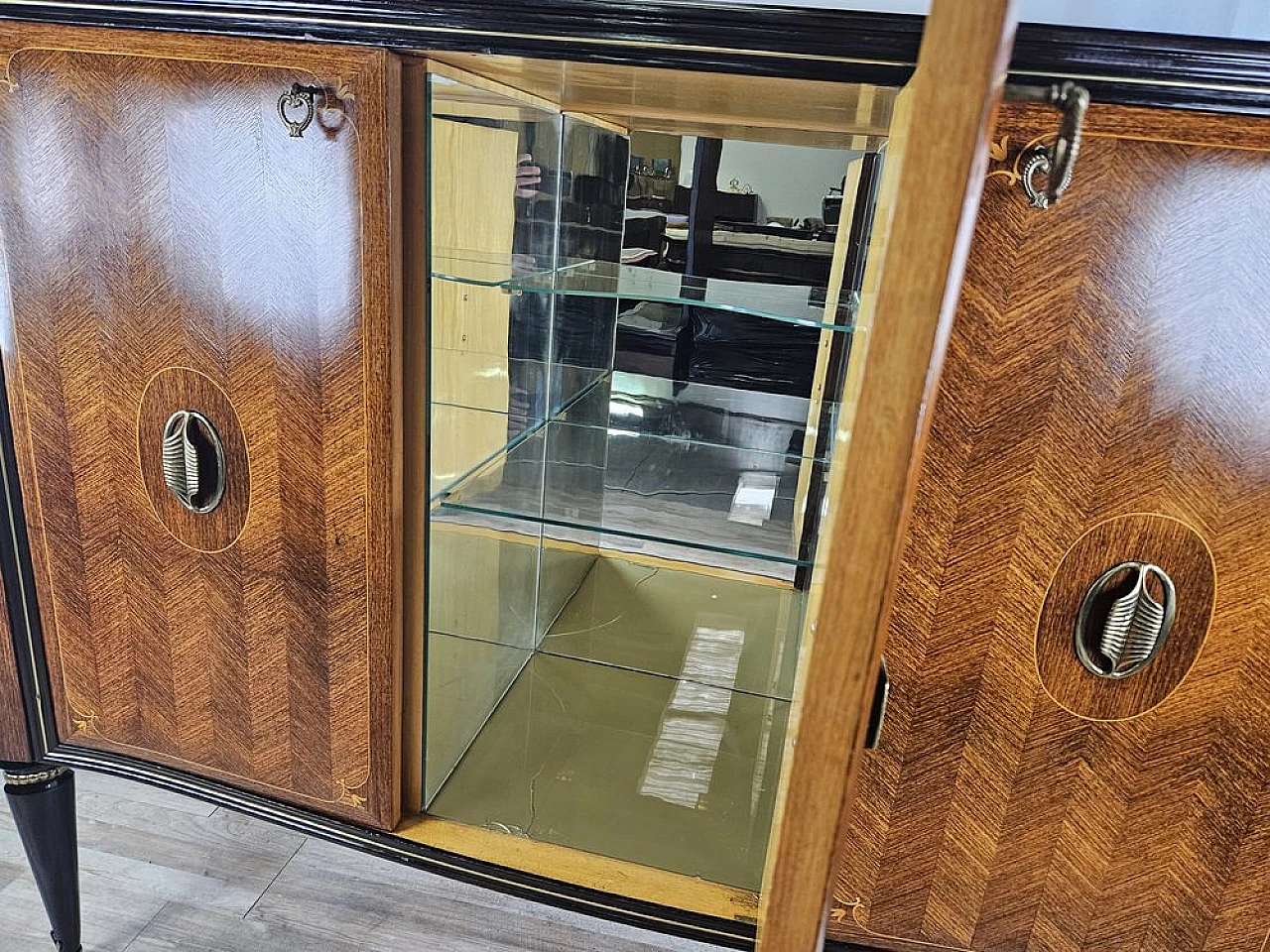 Sideboard in Mahogany and Rosewood with Brass and Glass Decorations, 1950s 37