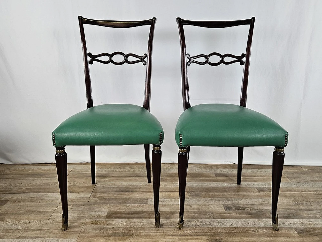 6 Dining chairs in the style of Paolo Buffa, 1950s 5